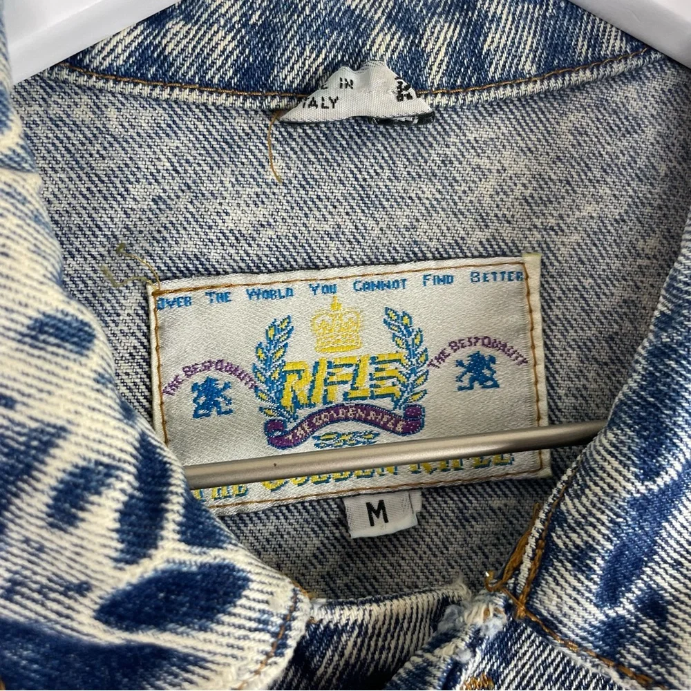 Vintage Barbie Denim Acid Wash Jean Jacket - Picture 6 of 6